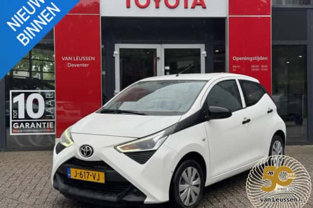 Toyota Aygo (2020) thumbnail 1