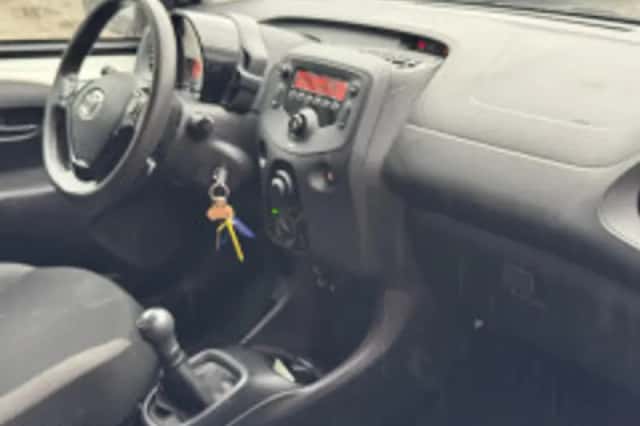 Toyota Aygo (2019) thumbnail 3