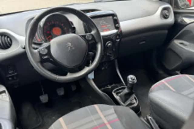 Peugeot 108 (2015) thumbnail 5