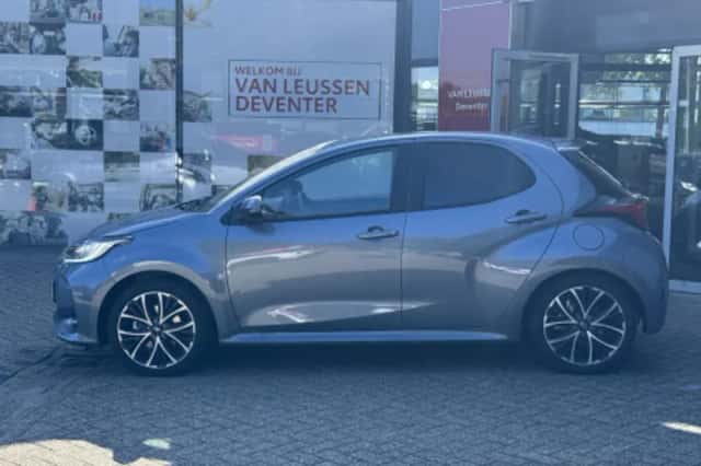 Toyota Yaris (2026) thumbnail 2