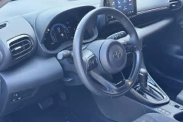 Toyota Yaris (2025) thumbnail 6