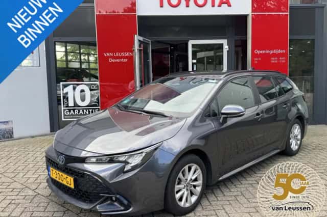 Toyota Corolla (2023) thumbnail 1