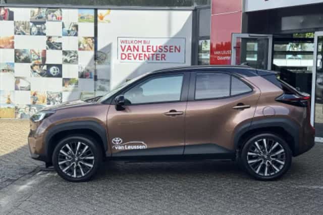 Toyota Yaris Cross (2026) thumbnail 2