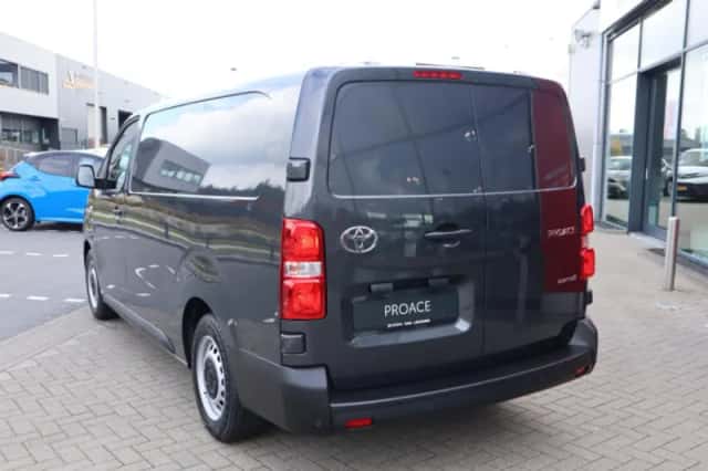 Toyota Proace (2025) thumbnail 64