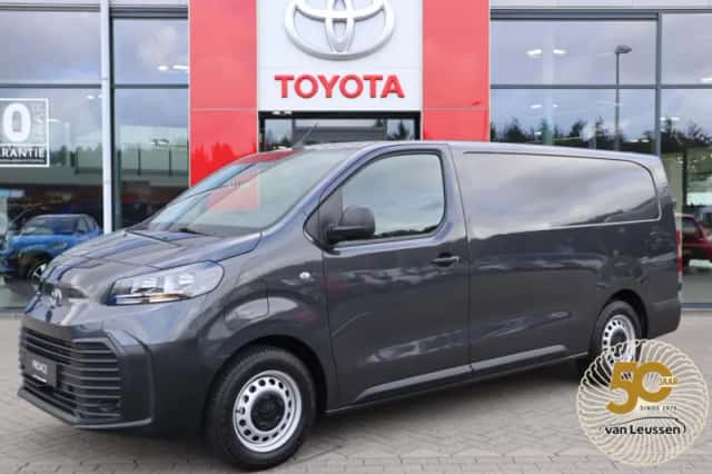 Toyota Proace (2025) thumbnail 1