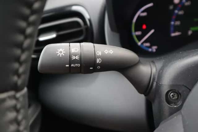Toyota Yaris Cross (2024) thumbnail 26