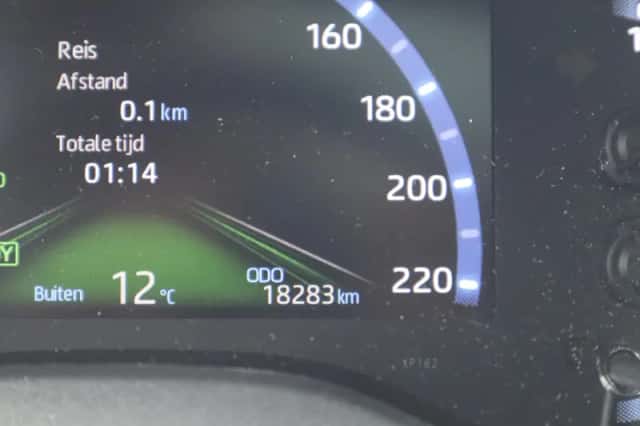 Toyota Yaris Cross (2024) thumbnail 30