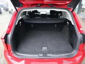 Ford Focus (2024) thumbnail 12