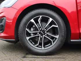 Ford Focus (2024) thumbnail 21