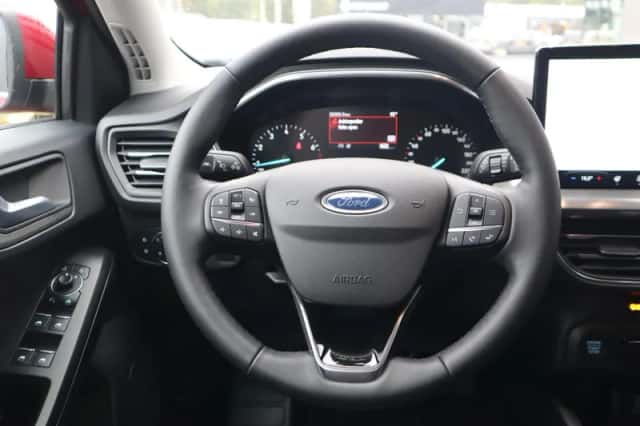 Ford Focus (2024) thumbnail 23