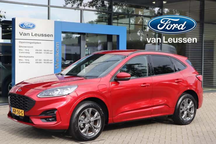 Ford Kuga (2024) — foto 1