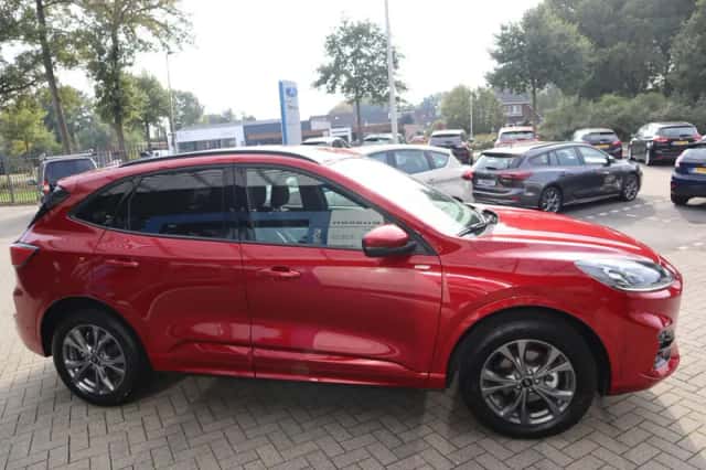Ford Kuga (2024) thumbnail 16