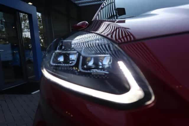 Ford Kuga (2024) thumbnail 25