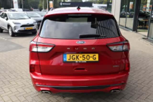Ford Kuga (2024) thumbnail 4
