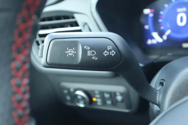 Ford Kuga (2024) thumbnail 37
