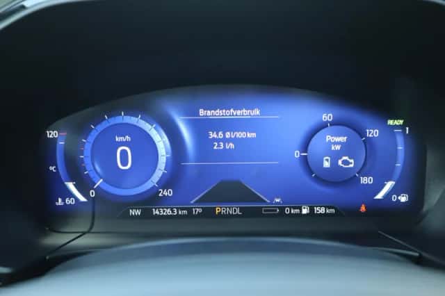 Ford Kuga (2024) thumbnail 41