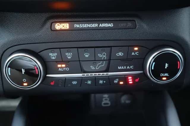 Ford Kuga (2024) thumbnail 43