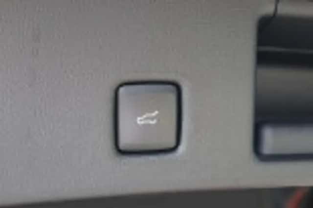 Ford Kuga (2024) thumbnail 57