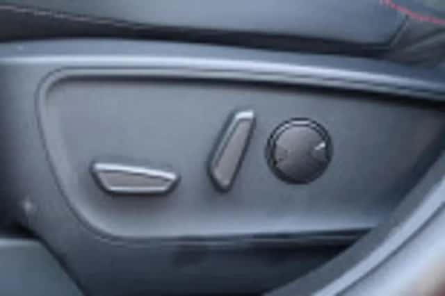 Ford Kuga (2024) thumbnail 76