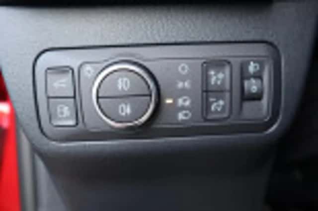 Ford Kuga (2024) thumbnail 78