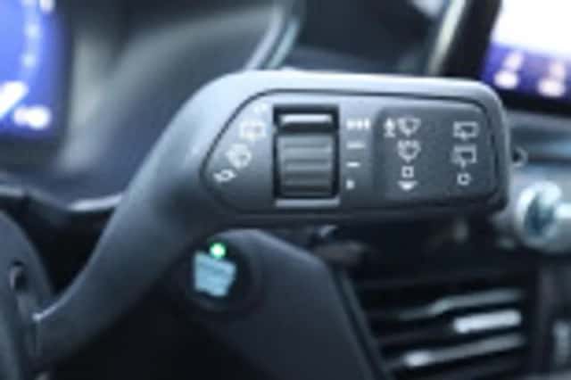 Ford Kuga (2024) thumbnail 82