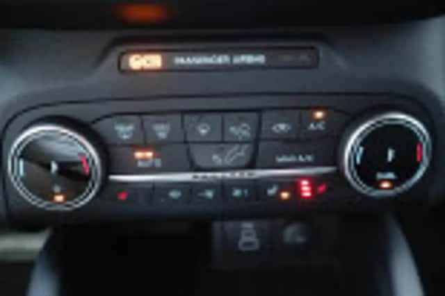 Ford Kuga (2024) thumbnail 86