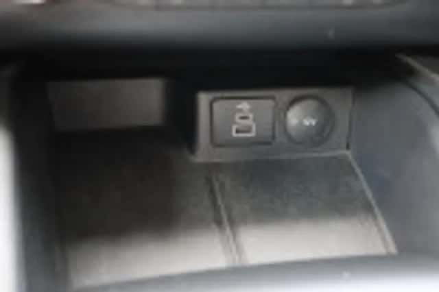 Ford Kuga (2024) thumbnail 88