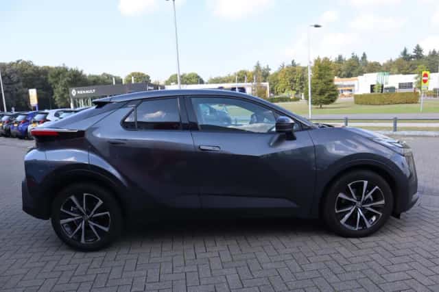 Toyota C hr (2025) thumbnail 15