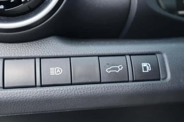Toyota C hr (2025) thumbnail 26
