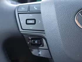 Toyota C hr (2025) thumbnail 32