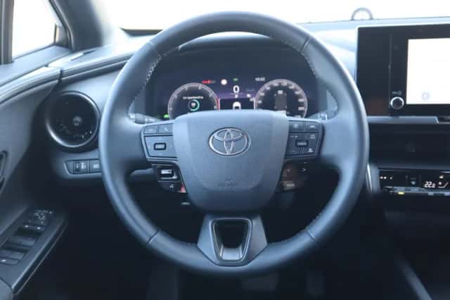 Toyota C hr (2024) thumbnail 26