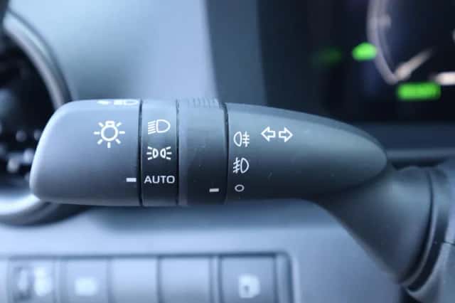 Toyota C hr (2024) thumbnail 29
