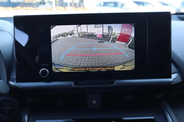 Toyota C hr (2024) thumbnail 36