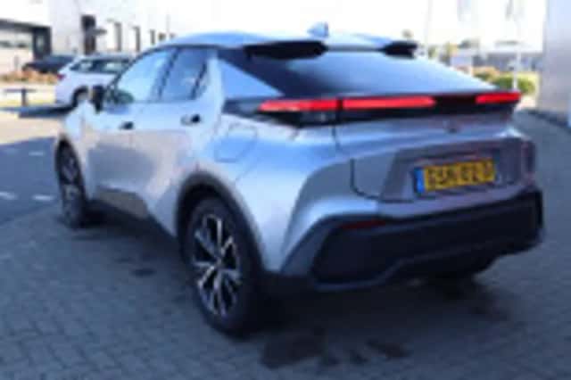 Toyota C hr (2024) thumbnail 42
