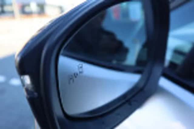 Toyota C hr (2024) thumbnail 60