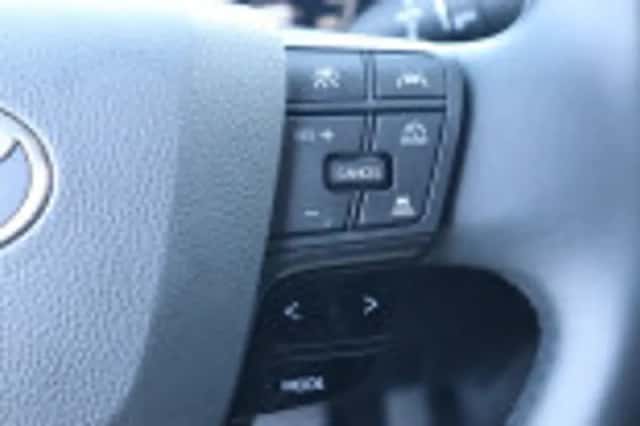 Toyota C hr (2024) thumbnail 66