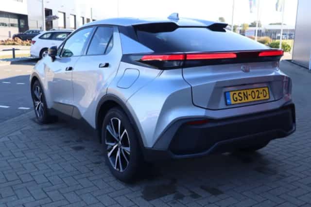 Toyota C hr (2024) thumbnail 80