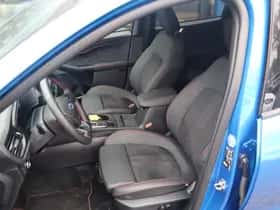 Ford Kuga (2025) thumbnail 23