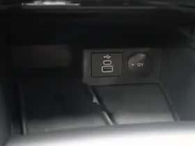 Ford Kuga (2025) thumbnail 44