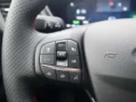 Ford Kuga (2025) thumbnail 80