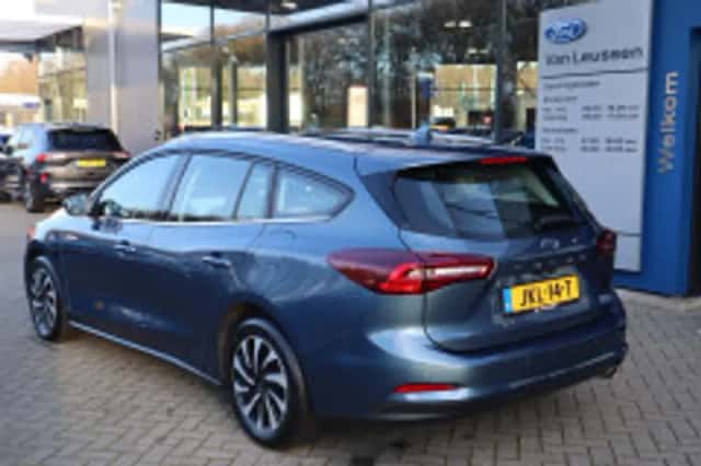Ford Focus (2025) thumbnail 3