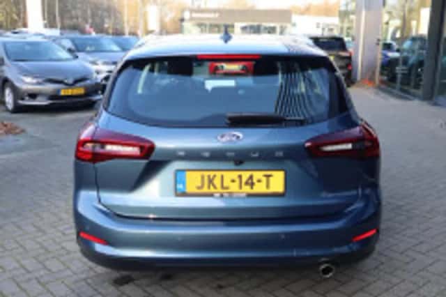 Ford Focus (2025) thumbnail 4