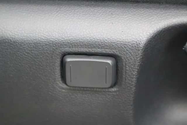 Toyota C hr (2025) thumbnail 27
