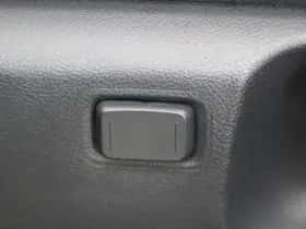 Toyota C hr (2025) thumbnail 27