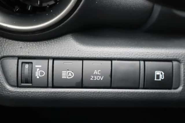Toyota C hr (2025) thumbnail 28