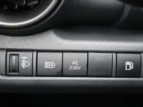 Toyota C hr (2025) thumbnail 28