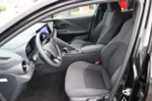 Toyota C hr (2025) thumbnail 59