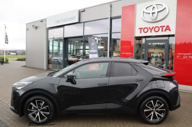 Toyota C hr (2025) thumbnail 8