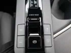 Toyota C hr (2025) thumbnail 73