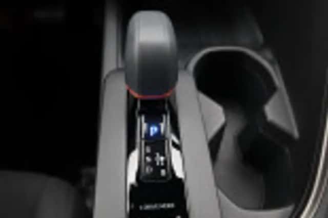 Toyota C hr (2025) thumbnail 74